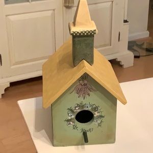 Fleury birdhouse